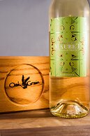 Inn at Pleasant Lake