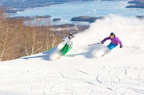 Inn at Pleasant Lake