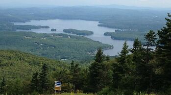 Inn at Pleasant Lake