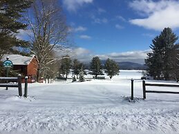 Inn at Pleasant Lake