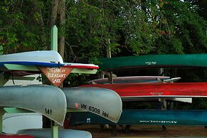 Inn at Pleasant Lake