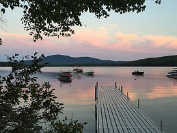 Inn at Pleasant Lake