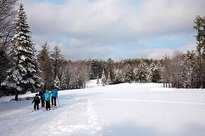 Inn at Pleasant Lake