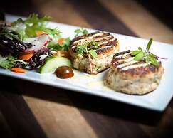 Inn at Pleasant Lake