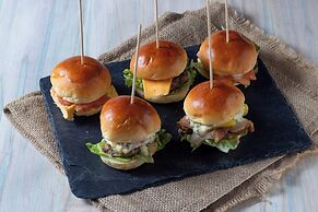 Holiday Inn Osaka Namba