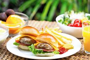 Holiday Inn Osaka Namba