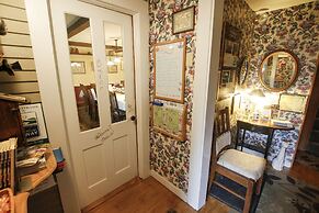 West Hill House B&B