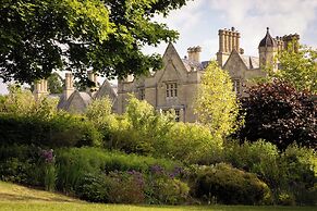 Dumbleton Hall Hotel