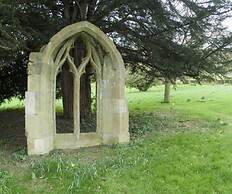 Dumbleton Hall Hotel