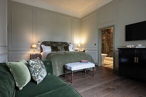 Dumbleton Hall Hotel