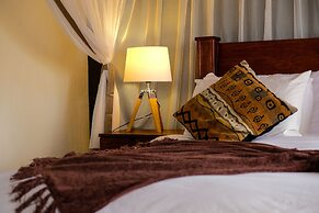 Honeyguide Tented Safari Camps - Mantobeni