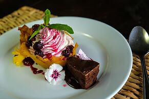 Honeyguide Tented Safari Camps - Mantobeni