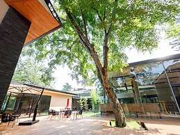 Karuizawa Prince Hotel West