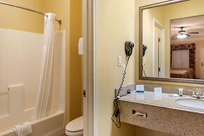 Quality Inn & Suites at The Outlets Mercedes/Weslaco