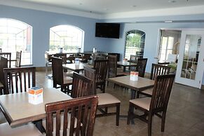 Quality Inn & Suites at The Outlets Mercedes/Weslaco