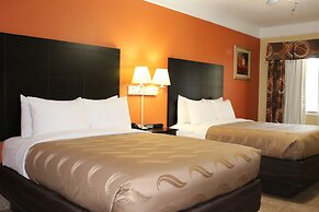 Quality Inn & Suites at The Outlets Mercedes/Weslaco