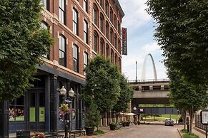 Four Seasons Hotel St Louis
