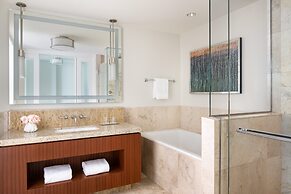 Four Seasons Hotel St Louis