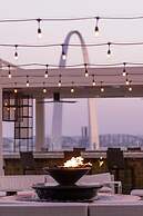 Four Seasons Hotel St Louis