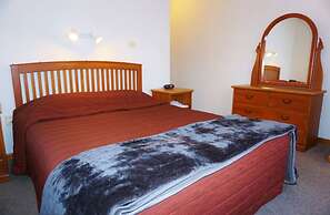 The Esplanade Motel & Conference Centre