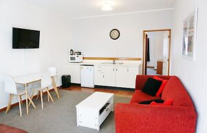 The Esplanade Motel & Conference Centre