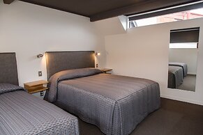 Dunedin Motel and Villas