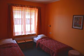 Jeruzale Hotel