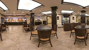 Holiday Inn Express Hotel & Suites Albuquerque Airport by IHG