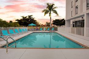 Hampton Inn & Suites Sarasota/Bradenton-Airport, FL