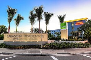 Hampton Inn & Suites Sarasota/Bradenton-Airport, FL