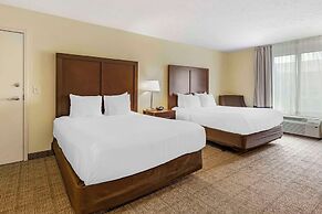 Comfort Suites East Lincoln - Mall Area