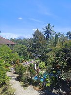 Puri Saron Hotel Madangan