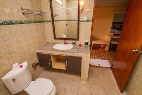 Puri Saron Hotel Madangan