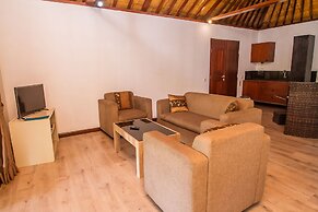 Puri Saron Hotel Madangan