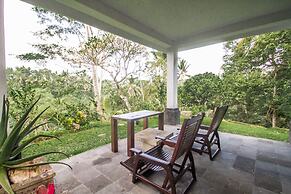 Puri Saron Hotel Madangan