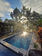 Puri Saron Hotel Madangan