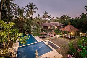 Puri Saron Hotel Madangan