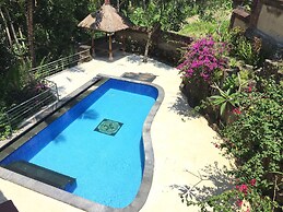 Puri Saron Hotel Madangan