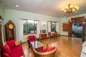 Puri Saron Hotel Madangan