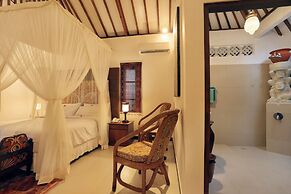 Puri Mas Boutique Resort & Spa