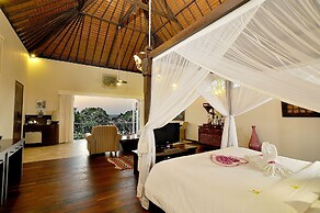 Puri Mas Boutique Resort & Spa