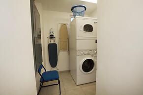 One Saltillo Derramadero