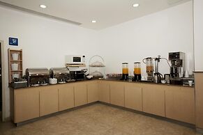 One Saltillo Derramadero