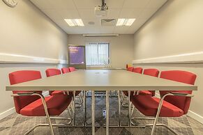 Holiday Inn Express Kettering by IHG