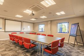 Holiday Inn Express Kettering by IHG