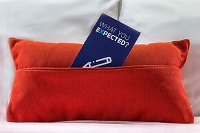 Holiday Inn Express Kettering by IHG