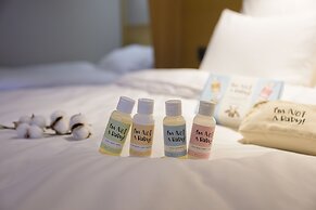 The Suites Hotel Jeju