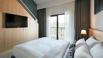 The Suites Hotel Jeju