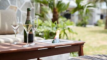 The Suites Hotel Jeju