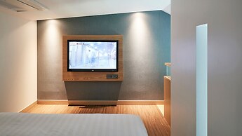 The Suites Hotel Jeju